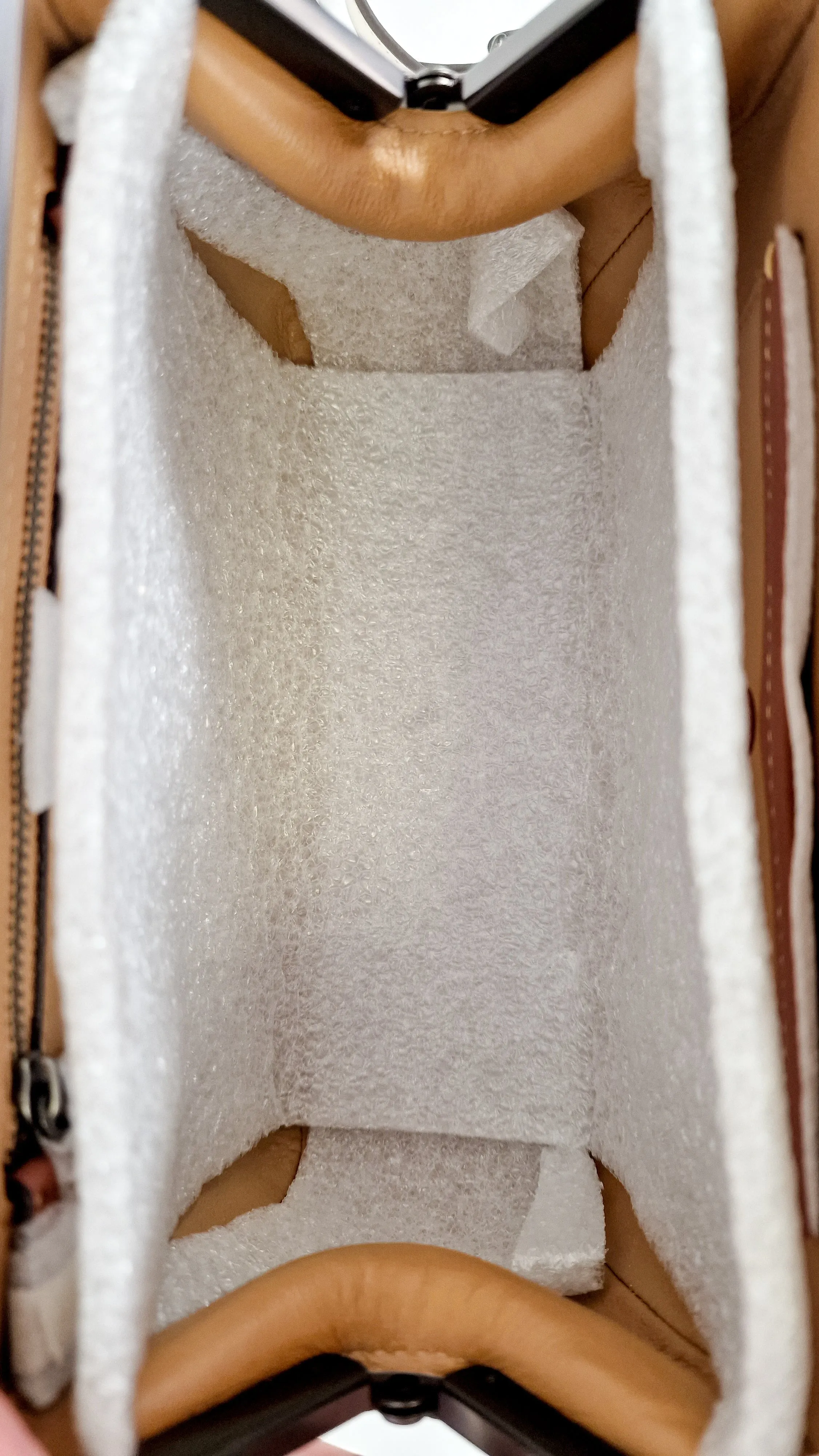 Coach 1941 Frame Bag 23 with Kisslock & Signature Patchwork in Smooth Chalk White Leather - Crossbody Handbag - Coach 69024