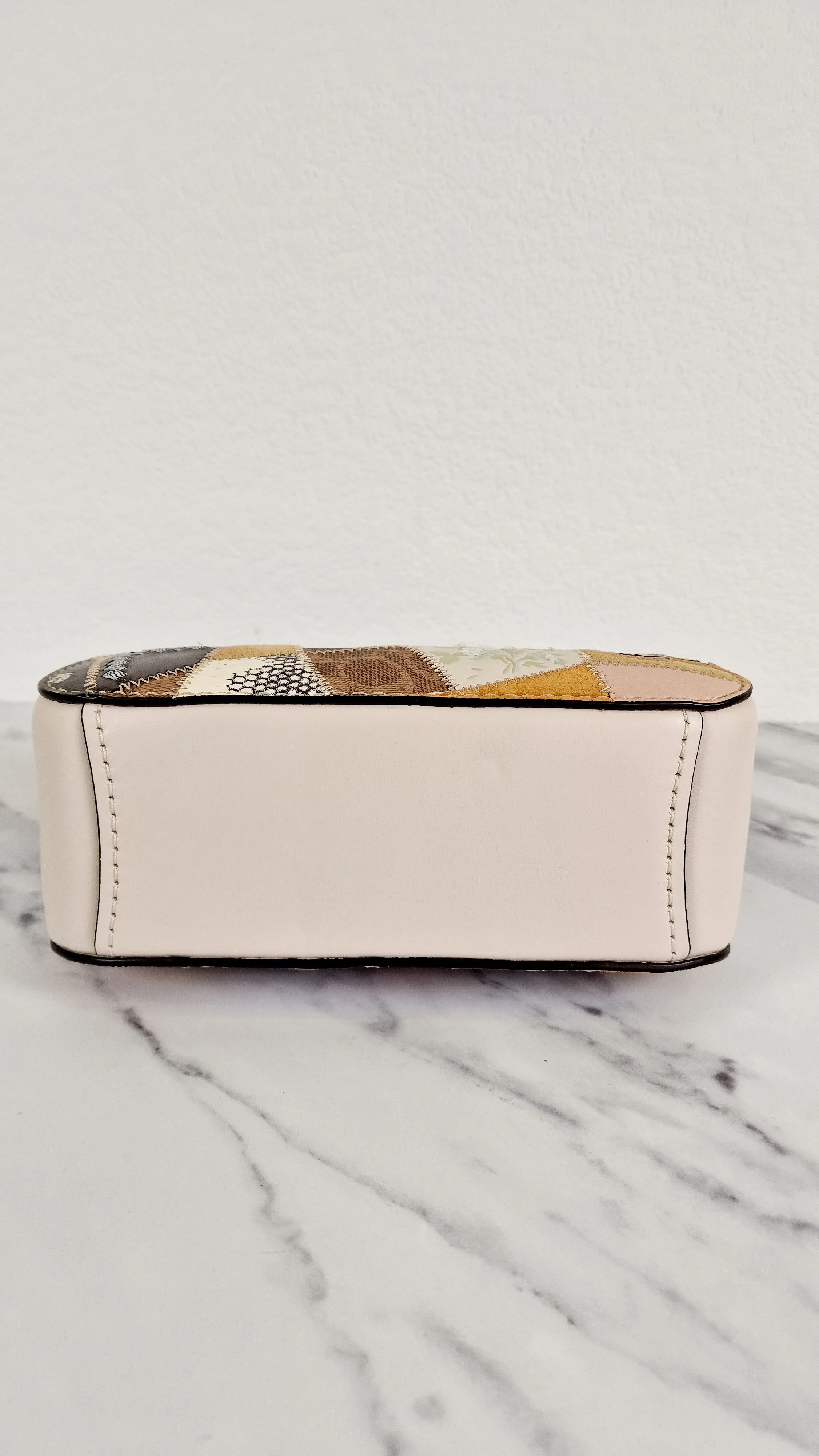 Coach 1941 Frame Bag 23 with Kisslock & Signature Patchwork in Smooth Chalk White Leather - Crossbody Handbag - Coach 69024