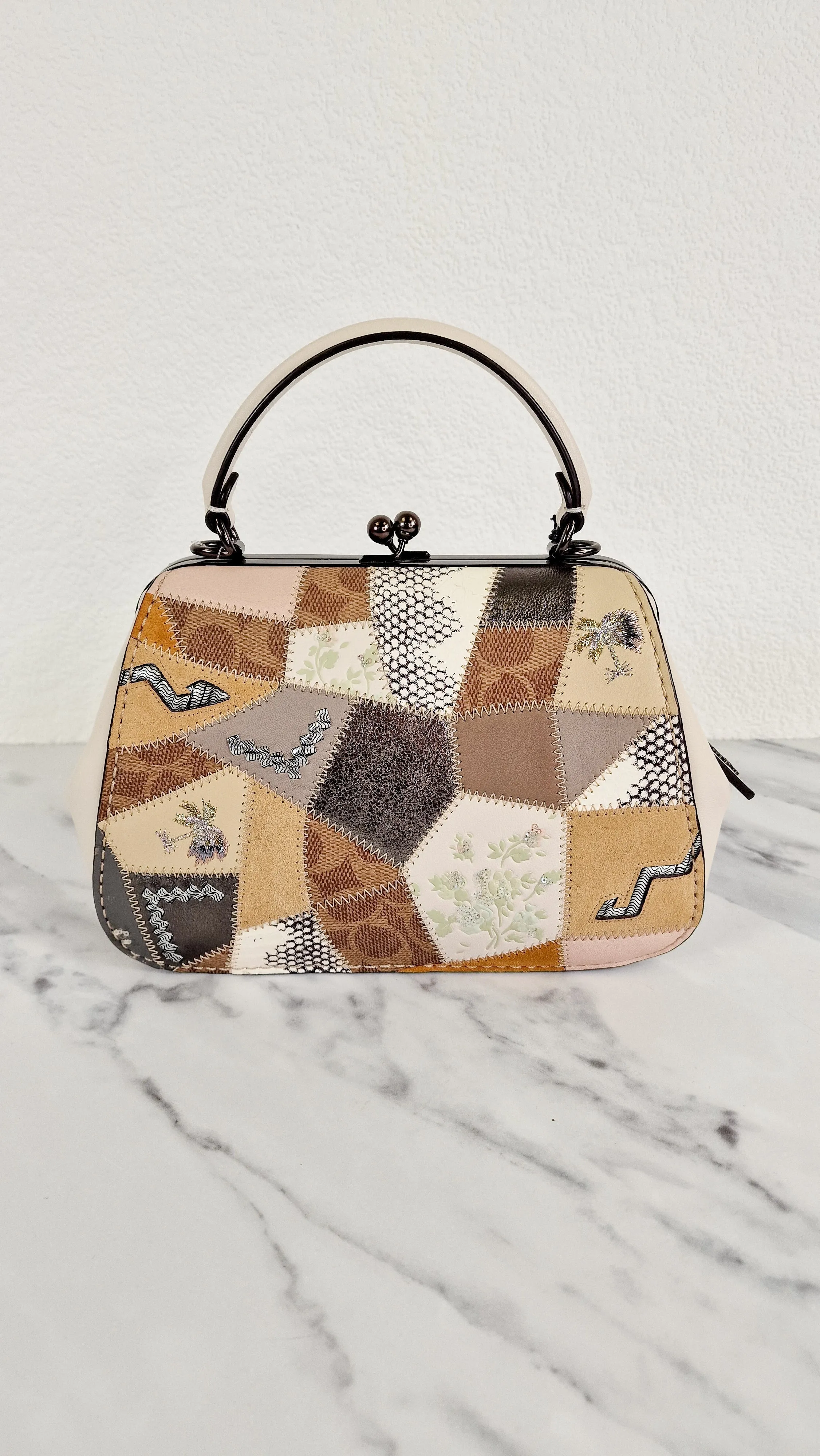 Coach 1941 Frame Bag 23 with Kisslock & Signature Patchwork in Smooth Chalk White Leather - Crossbody Handbag - Coach 69024