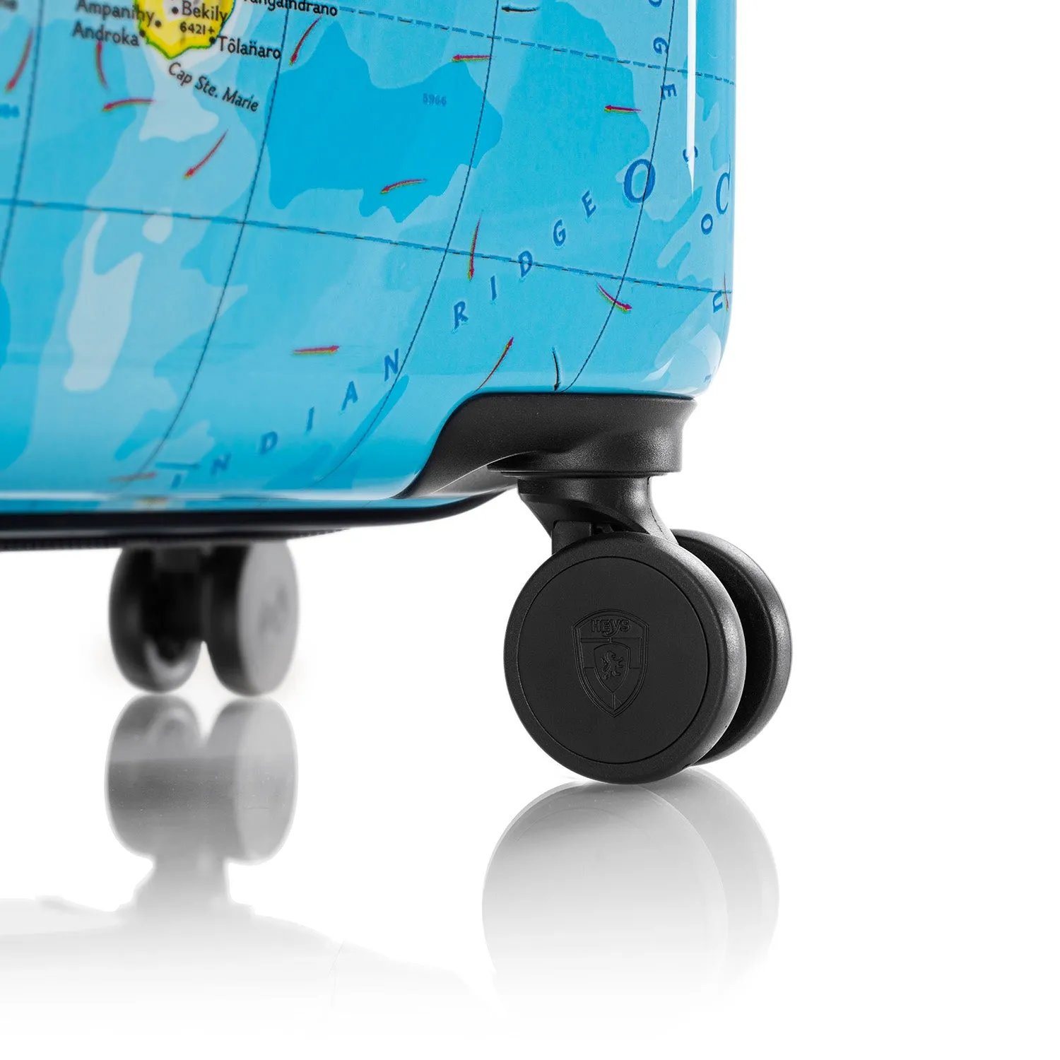 Journey 3G 26 Inch Fashion Spinner® Luggage - Blue Map